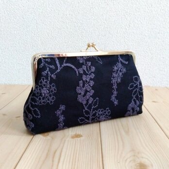 刺繍　お薬手帳・通帳ケース・がま口大きめポーチ　17cm口金　ブラック　546