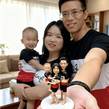 家族記念日 プレゼント 家族写真 記念品 似顔絵 人形 ❤ 大人数 肖像画 写真入り そっくり フィギュア ❤会社 先輩 同僚