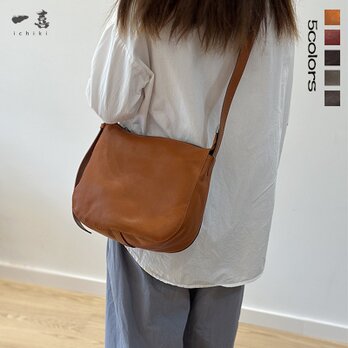 ショルダーバッグ　 本革 新作 大人気  斜め掛け シンプル　バッグ 軽量 通勤 バッグ 茶色 S01