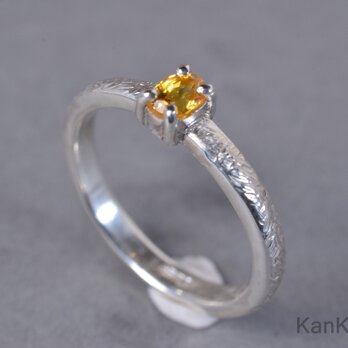 イエローサファイアのリング