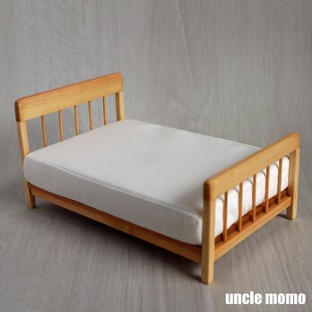 【旧】ドール用ベッド　ダブル（色：オーク）　1/12ミニチュア家具