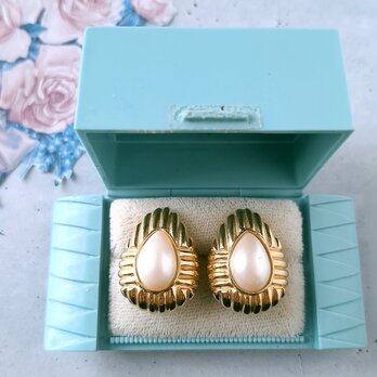 《Richelieu》 gold fauxpearl drop リシュリュー ヴィンテージイヤリング