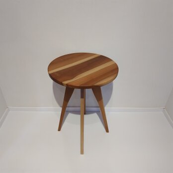 直径50㎝のラウンドテーブル（円卓）【現品】～ホオノキ（朴の木）～