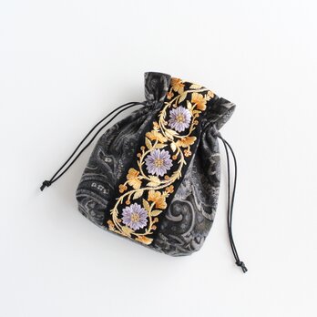 インド刺繍リボンのマチのある巾着ポーチ 　ビエラペイズリーグレー