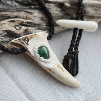 鹿の角 チベタンターコイズのペンダント