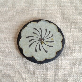 小皿 (銀彩 ねじり梅a-b)