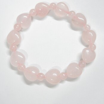 12mmハートカットのローズクォーツのブレスレット（内周：16.5cm、天然石、紅水晶）