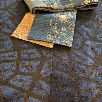 本場鳴海絞り　紬反物