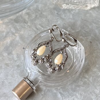 YA222-【 AVON 】エイボン・ヴィンテージイヤリング 1990's " Romantic Renaissance "