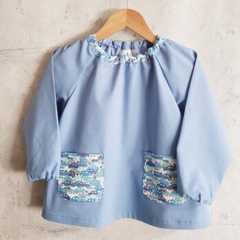 【受注80～160】リバティ カーズ サックス 長袖 スモック 首パイピング 着丈延長可