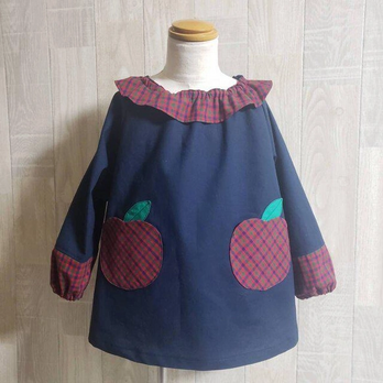【80～160】りんごポケット レッド チェック ネイビー フリル襟 長袖スモック 袖口切替あり 着丈延長可