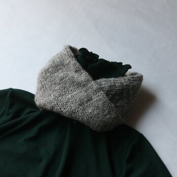 手紡ぎの温かさを！ホームスパン手紡ぎニットネックウォーマー【ハチワレ】