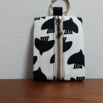 イヤホン入れ　１