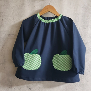 【*80～160】りんごポケット グリーン ギンガムチェック ネイビー 長袖スモック 首パイピング 着丈延長可