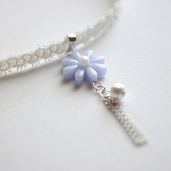 【受注製作】レジンアート　お花モチーフとタティングレースとサテンリボンのチョーカー〈氷点〉