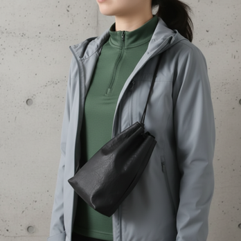 ゴアテックス仕様ブラックレザー巾着バッグ｜DRITTON G8使用｜防水・透湿