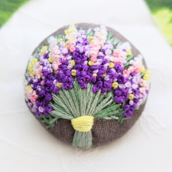 小花の花束 刺繍ブローチ