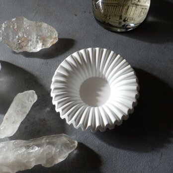 小さなトレー Wavelength  ■  石膏製 天然石×香り ■ アクセサリートレー