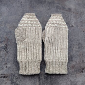 Hand-knit mittens / stripes and borders