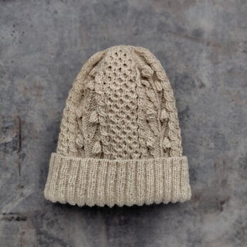 Hand-knitted Cuffed Beanie / 木の実