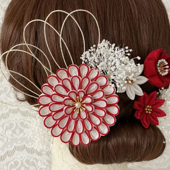 縁取りつまみ細工の髪飾りセット(白×赤)