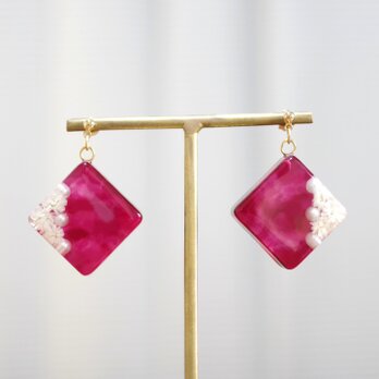 レジンアート　スクエアピアス〈暁の鐘が聞こえる〉