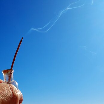 手作りお香：すーっとしたあとにリラックスする香り　（天然素材・白檀・ラベンダー）