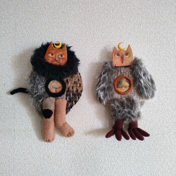 ミミズクの夜さんぽ ｜ 壁飾り （右）