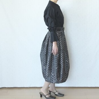 銘仙のつぼみスカート