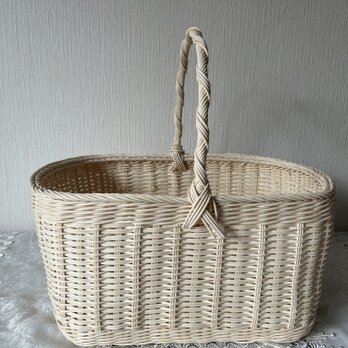 籐の籠の多目的カゴ　生成り