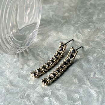 P739-ヴィンテージピアス U.S.A. 1980's Black Rhinestone Tennis Drop