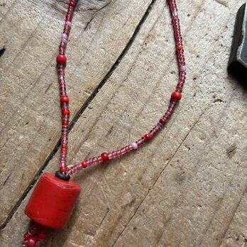 ＊期間限定＊古のひとつぶネックレス＠ネパールの少数民族渡のビーズ＋ベネチアシードピースいろいろ