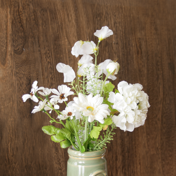 ホワイト×グリーン春のナチュラル花束（5本）