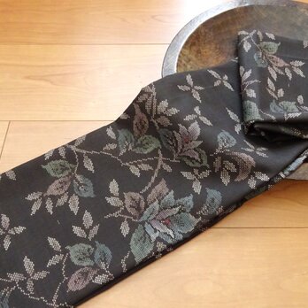 シックな大島紬のスヌード