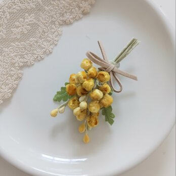 染め布花＊ミモザの花束コサージュ