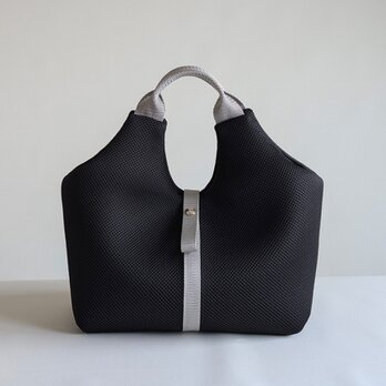 軽くて洗える・ちょうどいいメッシュトート(ブラック)