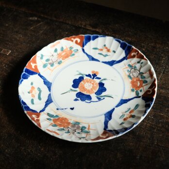 草花と蝶々◆伊万里　花文色絵金彩七寸中皿　古民家　骨董・antiques 明治期 【窯傷有り】i1