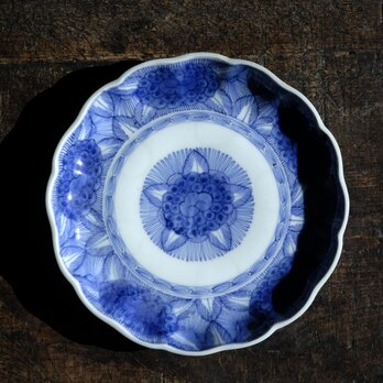 六つの紫陽花◆線描きで素敵。伊万里　紫陽花文染付線描き七寸中皿　骨董・antiques 蝶々　江戸末期 i1