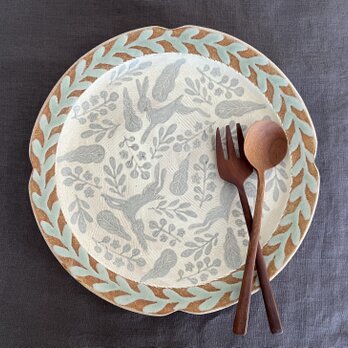 野あそび　リーフ模様の大皿