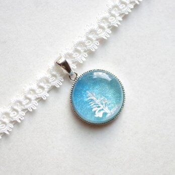 【受注製作】レジンアート　ラウンドモチーフとタティングレースとサテンリボンのチョーカー〈蒼穹の果て〉