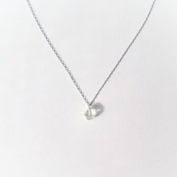 グロッシュラーガーネットのシンプルネックレス