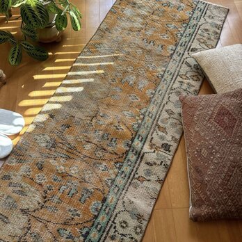 59×147オレンジボタニカル　擦れ　ランナー　トルコヴィンテージラグ