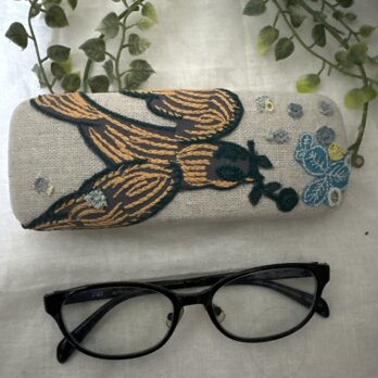 ✳︎ ✳︎ ハンドメイド★ミナペルホネンfollowing day刺繍メガネケース 生成りリネン