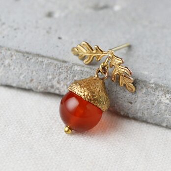 どんぐりのピンバッジ [カーネリアン]