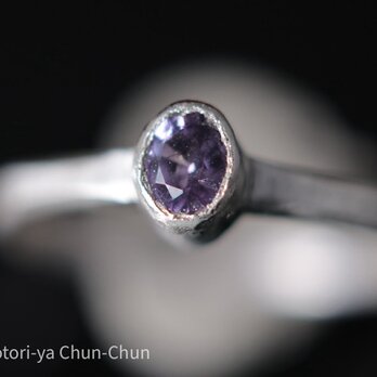 【タイで直接選んだ１石】「アラジン」のスリランカ産パープルスピネル・シグネットリング【鳴藤】