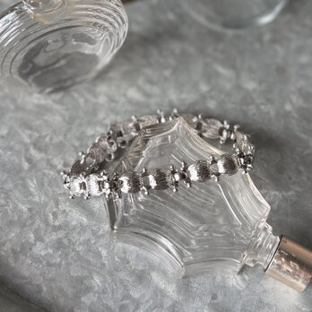 BM12-【 MONET 】モネ・ヴィンテージブレスレット 1960〜70's Silver Tone Satin Finish