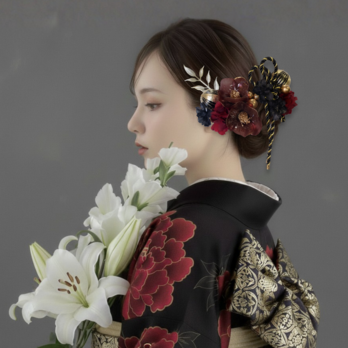 成人式 髪飾り 深紅の椿×黒金紐アレンジ｜卒業式 袴 和装ヘア No.BR90 振袖 着物 花嫁 結婚式 ヘアアクセサリー