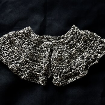 feather petal collar [black]