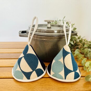 三角鍋つかみstaub　ストウブ　ホーロー　鍋つかみ　ミトン