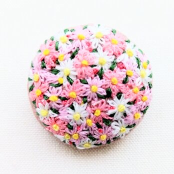 ピンクの小花 刺繍ブローチ